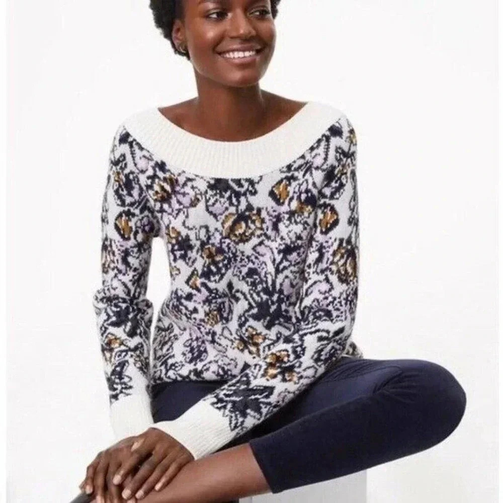 Ann Taylor LOFT Size S  Painterly Floral Sweater New!